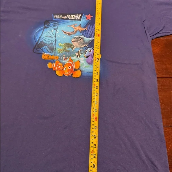 Disney Store Disney Pixar Finding Nemo Fish and Friends Adult T-shirt - Blue - Picture 5 of 7